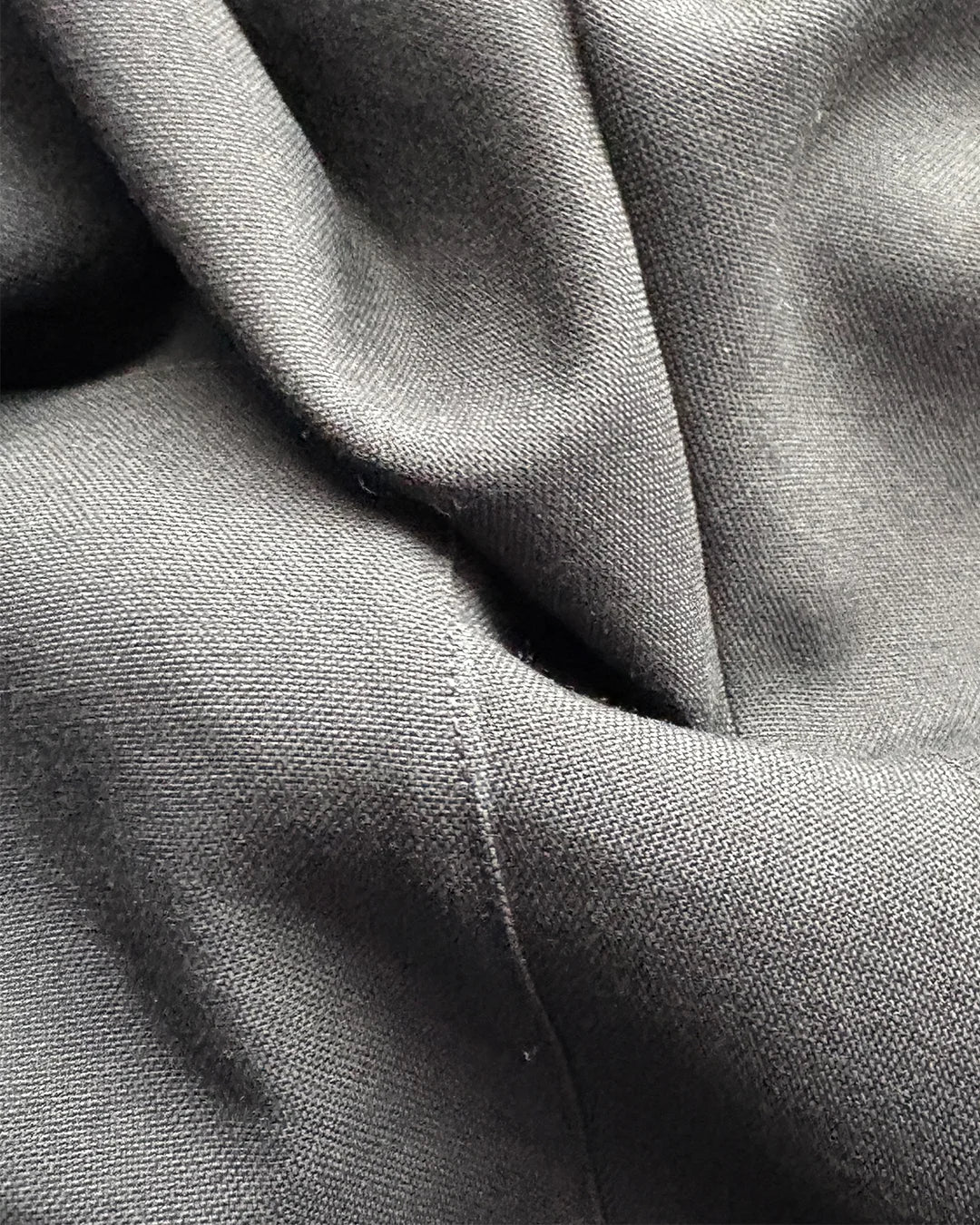 CL–STRUCTURED WIDE PANTS